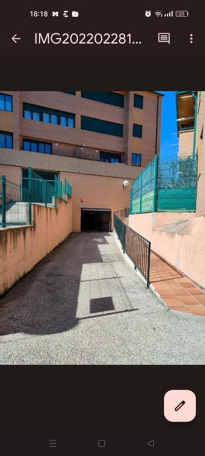 Acogedor Apartamento La Lastrilla Ngoại thất bức ảnh